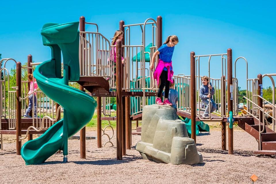 Swan Bay Resort - 1000 Islands Premier Rv Park & Marina מפרץ אלכסנדריה מראה חיצוני תמונה
